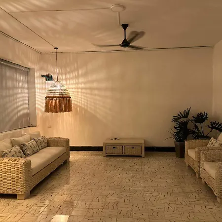 Casa Teresa Hotel *
